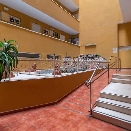 아파트 Estudio Reformado Con Vistas Al Mar Y Piscina, Ideal Parejas En *